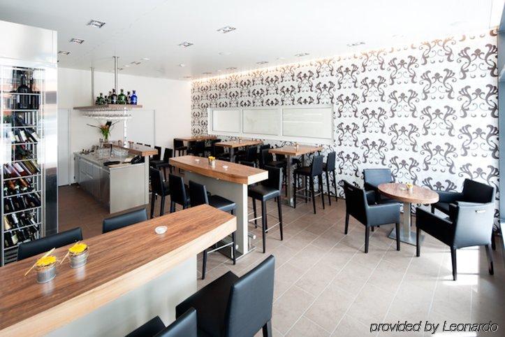 Hotel Arcade Sins Restaurant billede