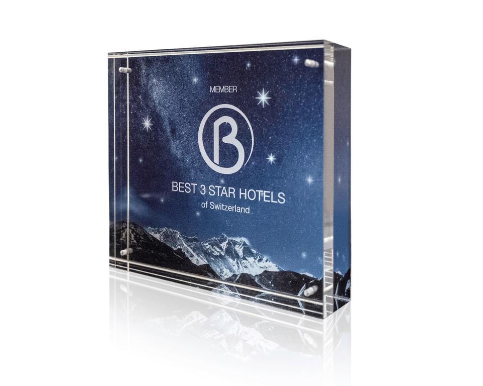Hotel Arcade Sins Eksteriør billede