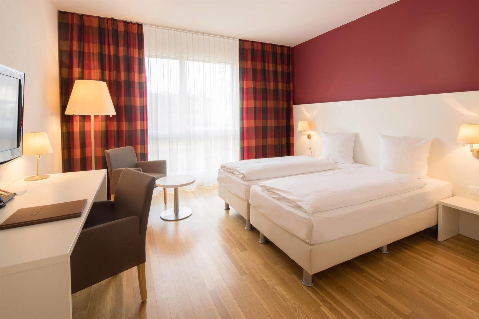 Hotel Arcade Sins Eksteriør billede