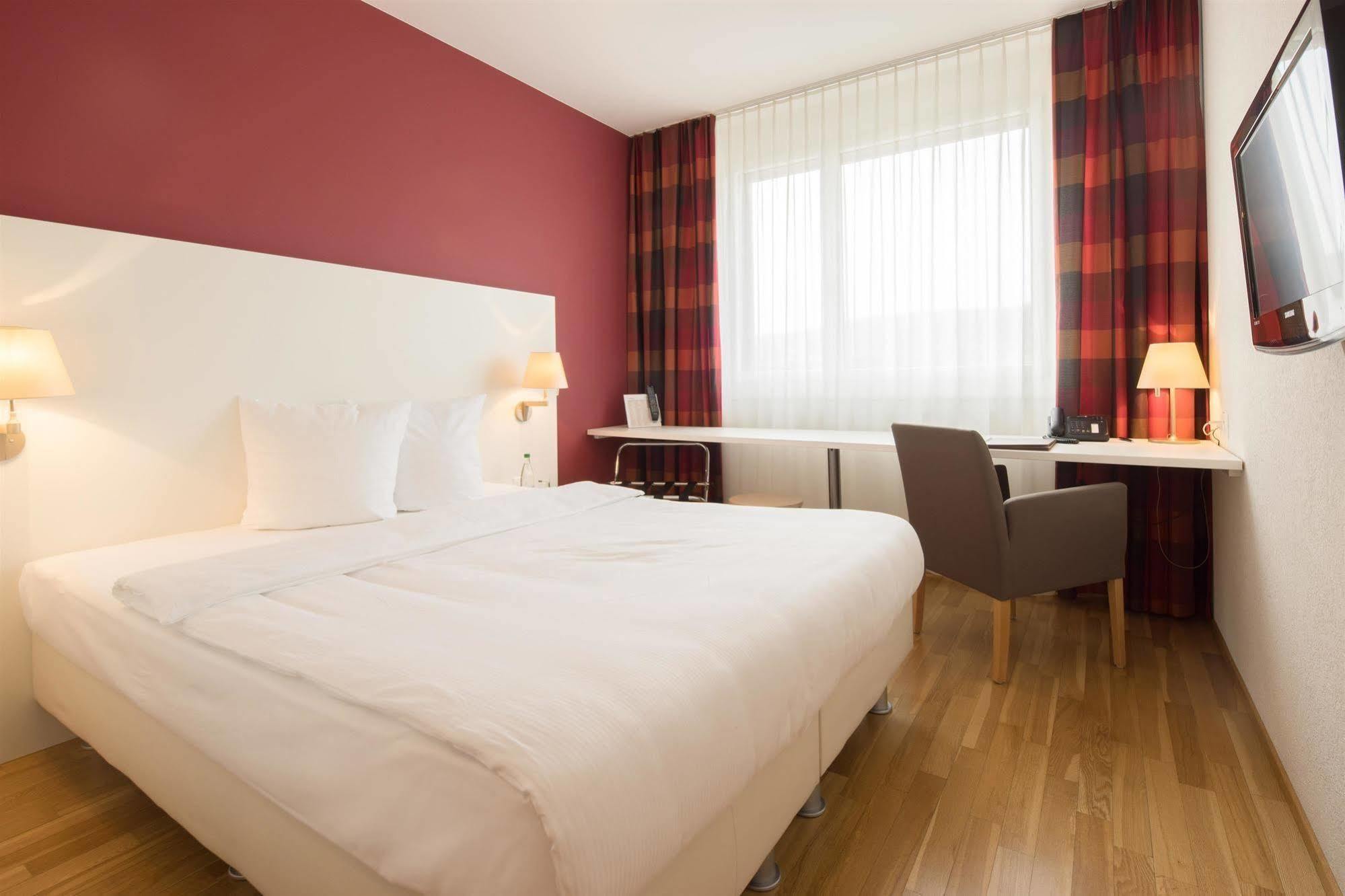 Hotel Arcade Sins Eksteriør billede