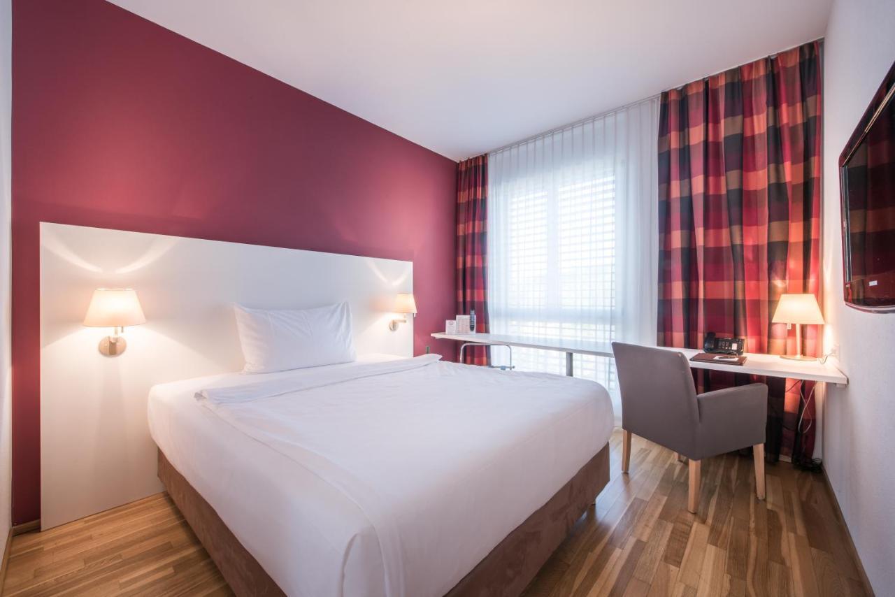 Hotel Arcade Sins Eksteriør billede
